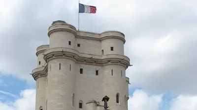 Vincennes Estival Club 2026 : le château se change en dancefloor