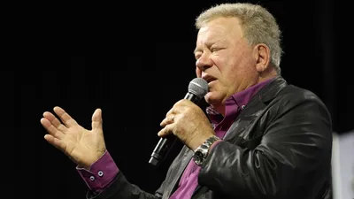 William Shatner, le capitaine Kirk de "Star Trek", se lance dans le...