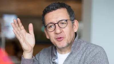 Dany Boon est Johnny Biloute !
