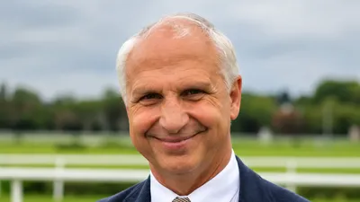 Bruno Hivert, du saut d'obstacles aux responsabilités nationales du...