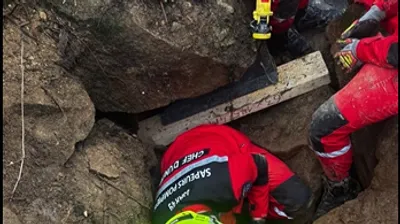 Vidéo. Un chien sauvé par les pompiers à Segré-en-Anjou Bleu