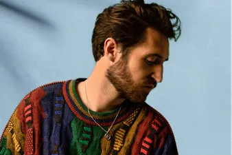 JEU TERMINE  Gagnez vos places pour BROKEN BACK au Centre Gérard...