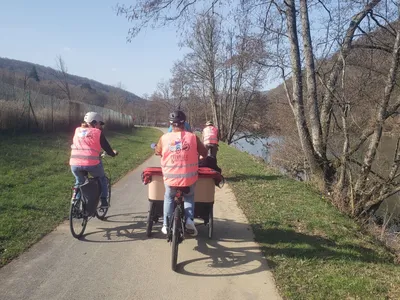 "Pépédale Mamiroule" : des promenades à vélo pour les personnes...