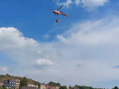 Ardennes - Incendie de Monthermé : un hélicoptère bombardier d’eau...