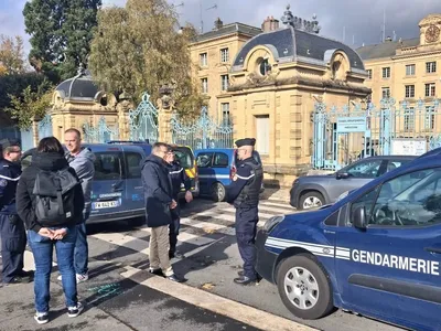 Manifestation à Charleville - 5 interpellations, une policière...