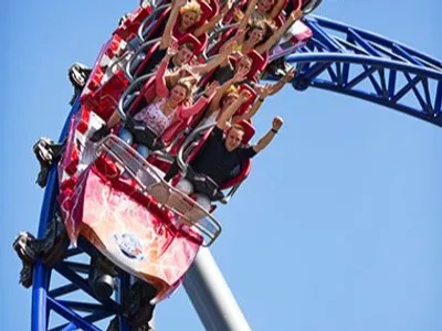 Nigloland recrute : un job dating est organisé