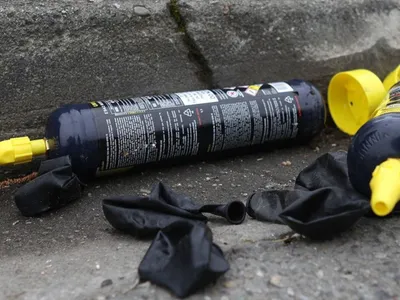 Gaz hilarant : le maire d'une commune prend des mesures face aux...