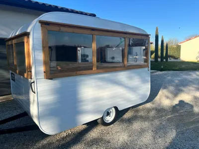 Un café itinérant sur les routes des Ardennes