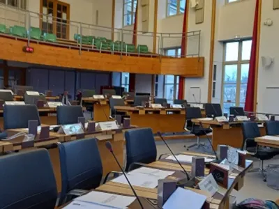 Conseil départemental : des agents en grève contre les suppressions...