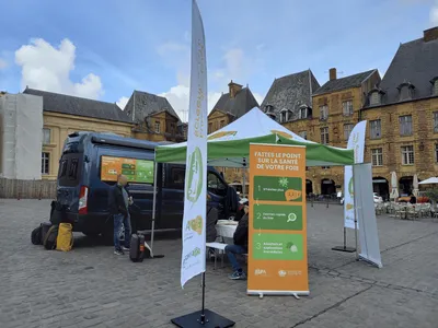 Opération dépistage des maladies du foie place Ducale