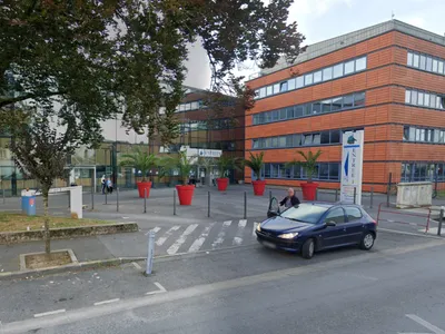 Plusieurs services de l'hôpital Manchester inondés après une fuite...