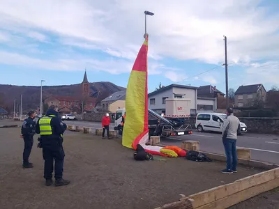 Coup de vent contre parapente