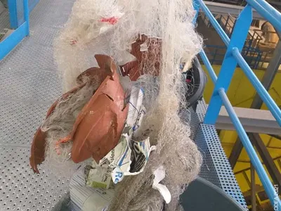 Attention à le jeter dans la bonne poubelle