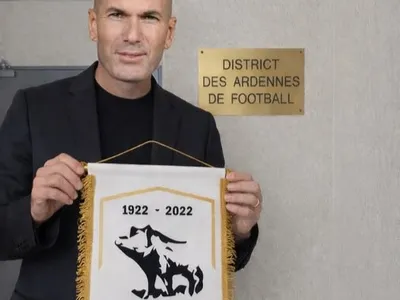 Un métro à Charleville, Zidane dans les Ardennes...Les poissons...