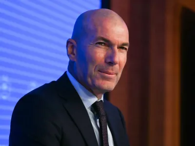 Zinédine Zidane, le parcours exceptionnel du nouveau sélectionneur...
