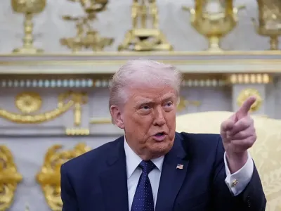 Guerre en Iran : Donald Trump promet une issue rapide mais hausse...