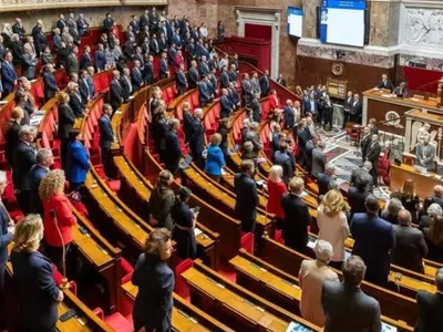 Budget 2027 : l’Assemblée nationale adopte de justesse un...
