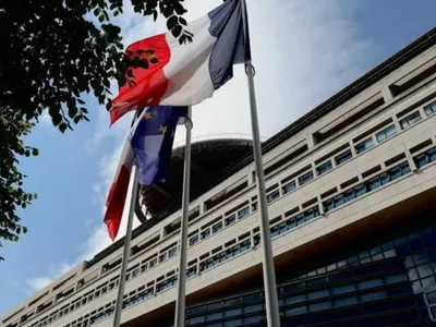 Dette française : la hausse des taux menace-t-elle les services...