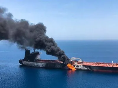 Détroit d’Ormuz : quatre pétroliers touchés par des mines, Téhéran...