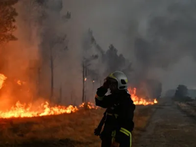 Incendies en Gironde : 220 000 évacués, les autorités redoutent le...