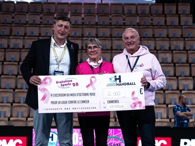 Belle solidarité autour du C'CMHB pour Octobre Rose