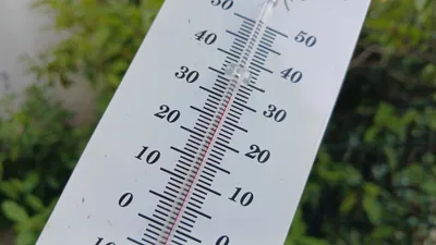 🔊 « C'est la première vague de chaleur la plus précoce qu'on ait...