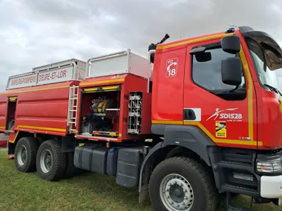 200m² ravagés par les flammes à Lucé