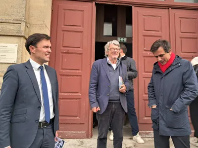 🔊Jean-Louis Borloo à Châteaudun : « Il faut rebâtir le système...