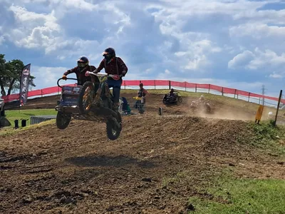 🔊Un side-car-cross électrique sur le circuit des Tonnes à Brou