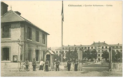 Une plaque en hommage au artilleurs du 109e Régiment 