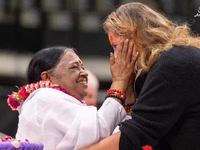 🔊Dernière journée autour d'Amma à l'Illiade