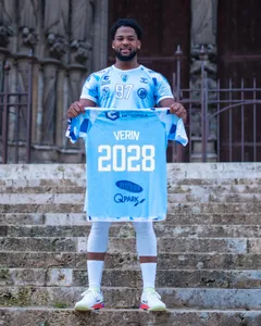 Formé à Chartres, Yvan Verin reste au C'CHMB