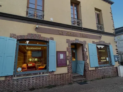 La Maison Jaune rouvre à Pontgoin avec une nouvelle équipe