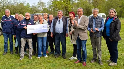 Un chèque de 1 400€ remis après la marche