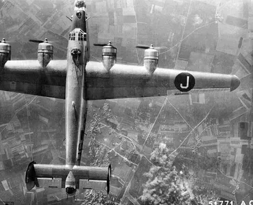 280 tonnes de bombes lâchées sur Châteaudun