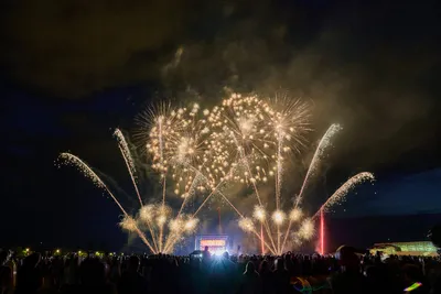 Pas d'étincelles mais une grosse ambiance électro pour la Fête...