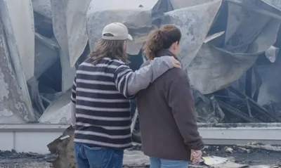 🔊 Belsia pointe un "défaut de friteuse" dans une vidéo de Mc Fly...