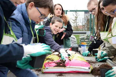 🔊 La graine du jardinage semées dans la tête de ces élèves