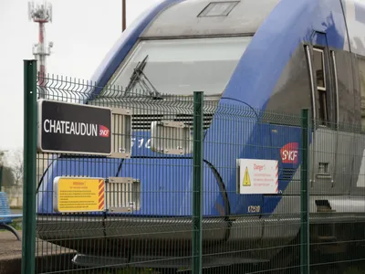 Deux trains perturbés par une opération de déminage 