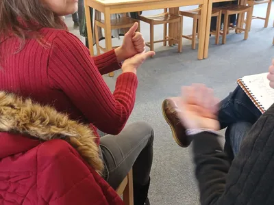 🔊 La Langue des signes française s'apprend à tout âge