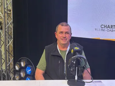 L'ARTISANAT C'CHARTRES – À LA RENCONTRE DE FRANCIS BRAULT, LES...