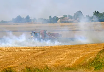 Multiples feu de champs en Eure-et-Loir