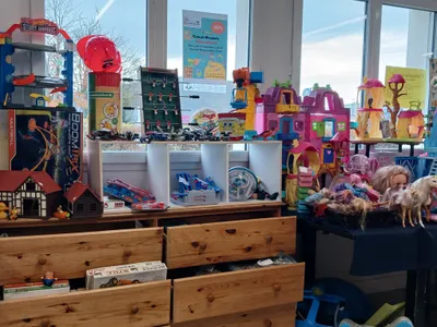 🔊 À Noël, pensez aux jouets d'occasion !