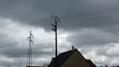 Une inspection préventive du réseau électrique est en cours dans le...