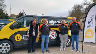 🔊 Des minibus offerts à dix clubs de sport « pour soulager nos...
