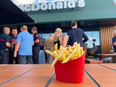 🔊 Le McDonald's d'Illiers-Combray ouvre ses portes et mise sur...