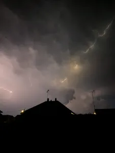 Supercellule en Eure-et-Loir : vents à 94 km/h et déluge de pluie...