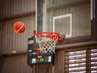 Les basketteurs chartrains à Tarbes 