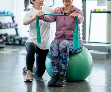 🔊 « Ça nous permet de sortir » : de la gym douce pour les malades...