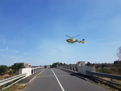 Un motard grièvement blessé